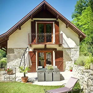 chambres-dhtes-des-lodges-de-la-cascade.hotels-rhonealpes.com/